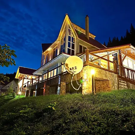 Uyedineniye Resort Lugi