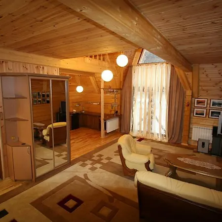 Uyedineniye Resort