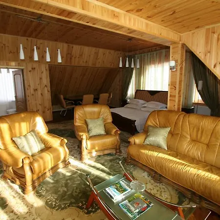 Resort Uyedineniye